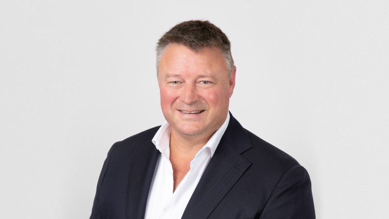 Profile of Rob Hewett